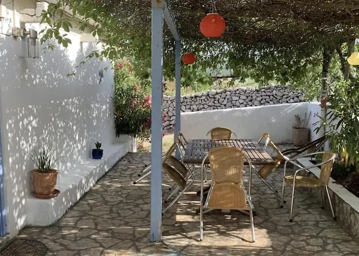 Maison Bord De Hébergement de vacances